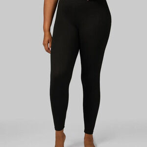 32 Degrees Women's Lightweight Baselayer Legging : Charcoal Heather or Black